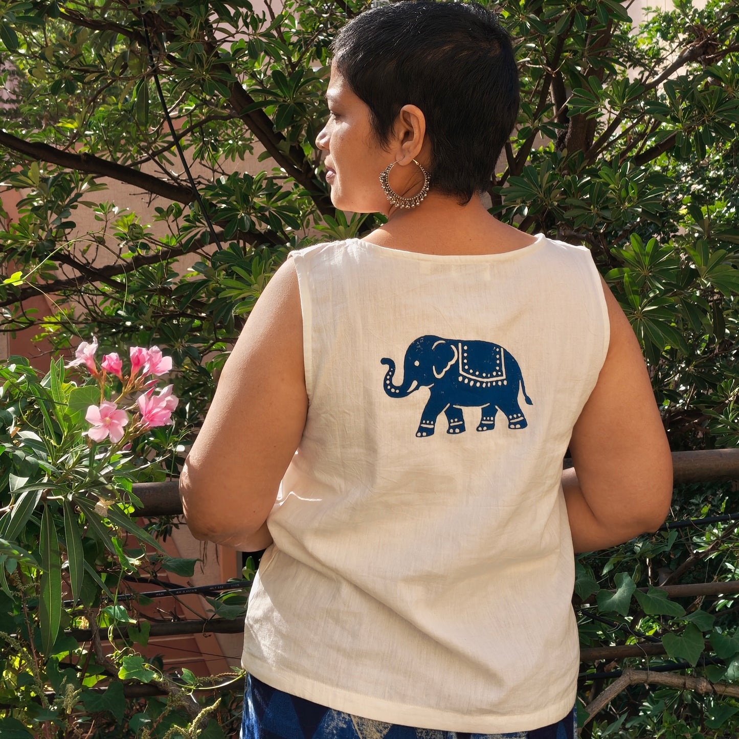Elephant Back Top